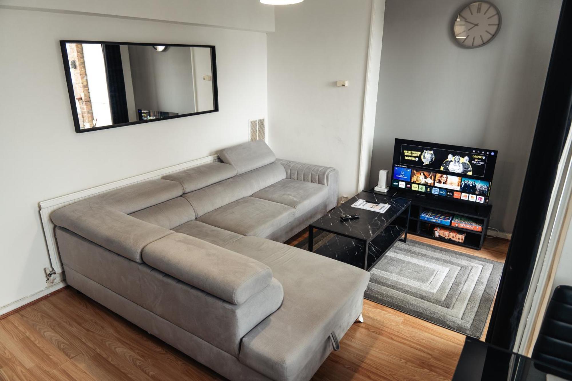 런던 Shard View 2 Bed Entire Flat 아파트 외부 사진
