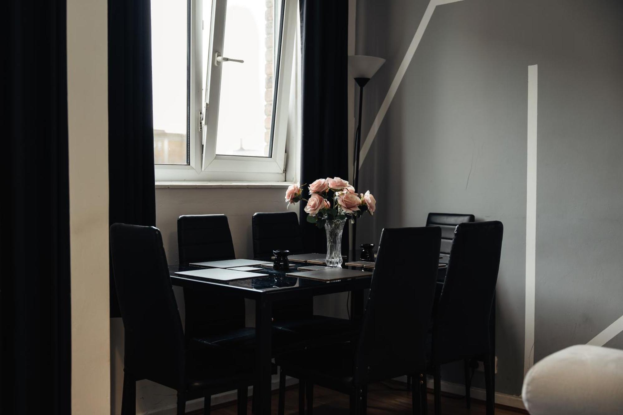런던 Shard View 2 Bed Entire Flat 아파트 외부 사진