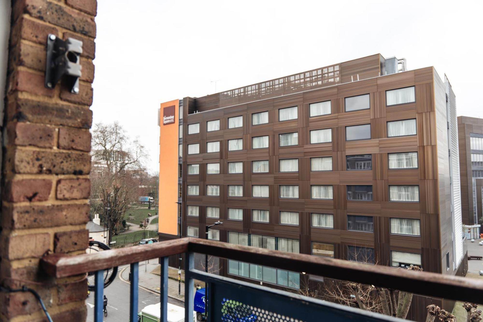 런던 Shard View 2 Bed Entire Flat 아파트 외부 사진